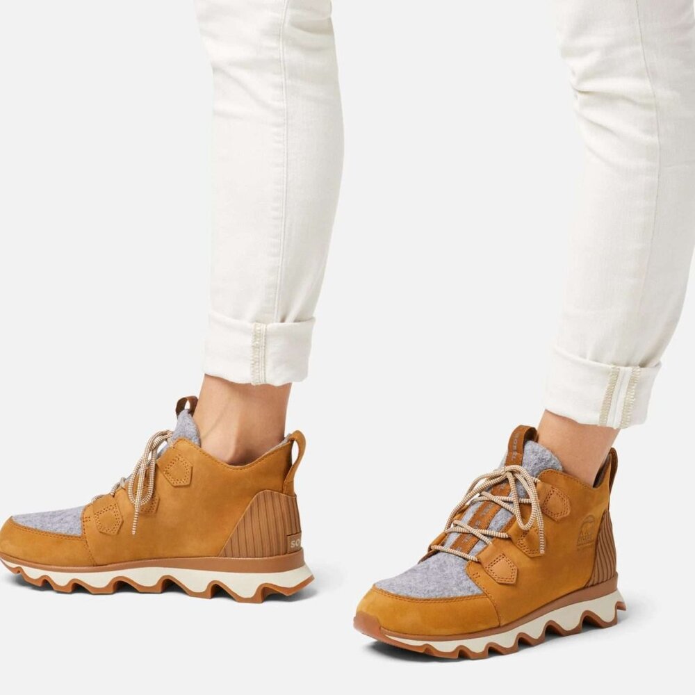 Sorel Women's Kinetic Caribou Boot